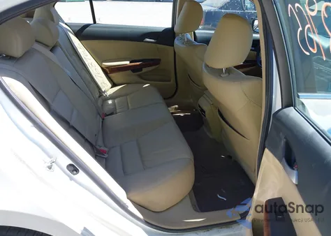 2011 Honda Accord 3.5 Ex-L z USA, uszkodzony, nr VIN 5KBCP3F87BB004060